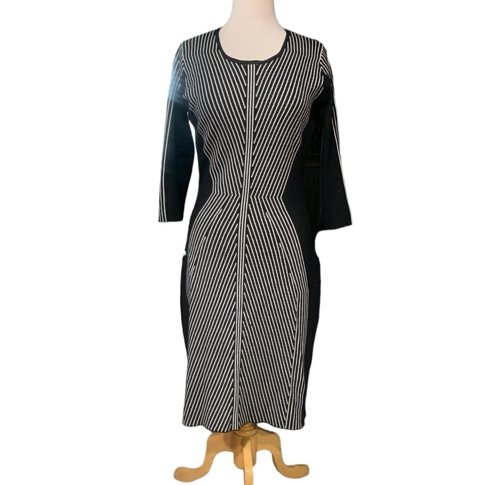 ❤️Vintage Y2K bodycon J Taylor black and white sweater dress size M